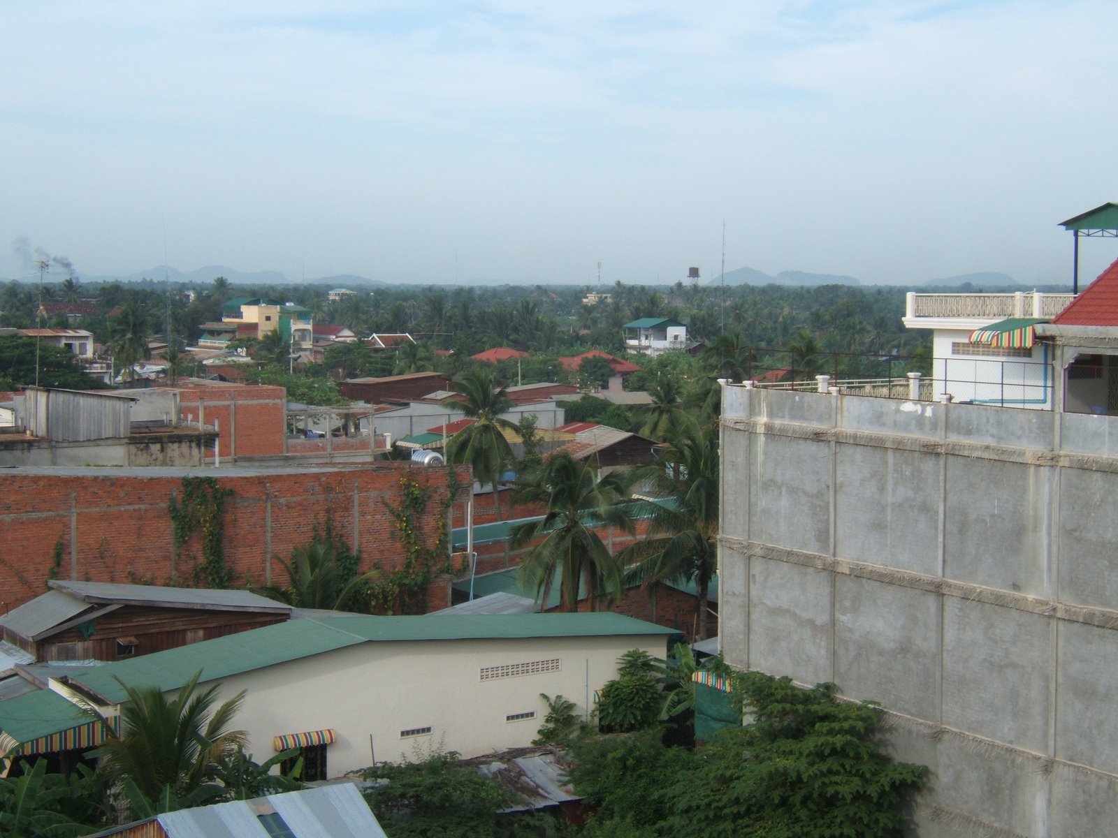 [Battambang--+View+from+hotel+roof1.JPG]