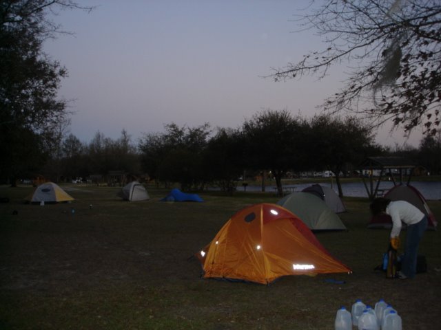 [1st+night+Campsite.JPG]