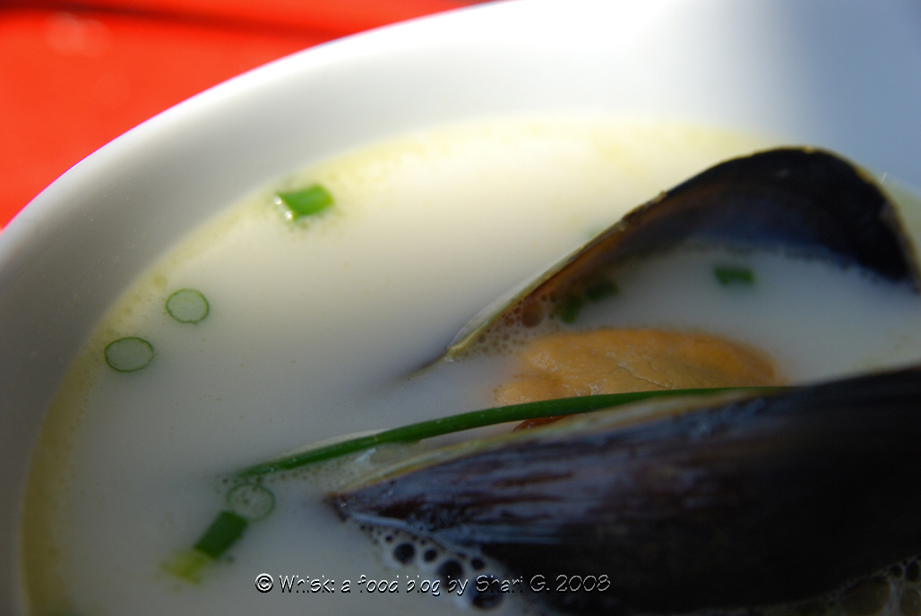 [Mussel+Soup+(2).jpg]