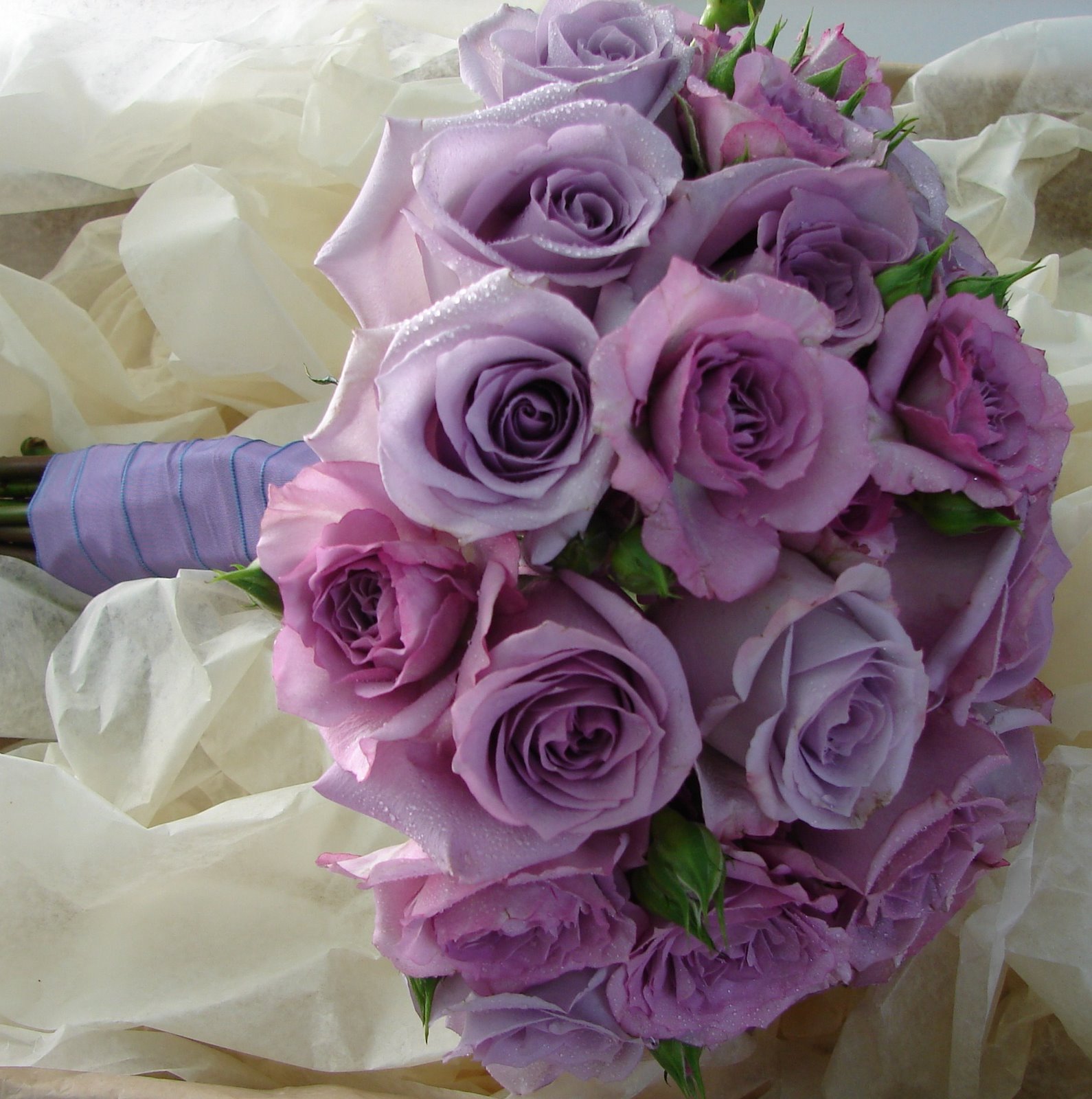 [purple+bouquet.JPG]