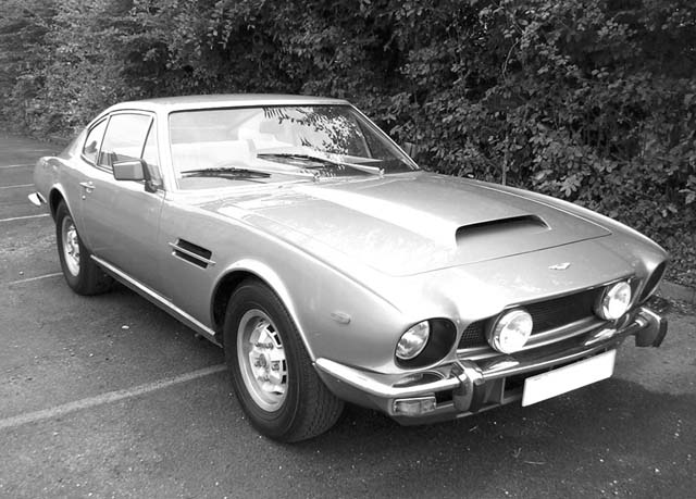 [1972+Aston+Martin.jpg]