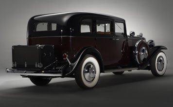[1931+Marmon+16+limo.jpg]