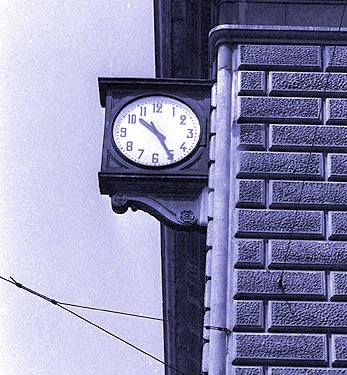 [orologio-Bologna.jpg]