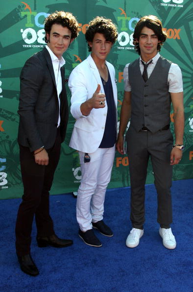 [Jonas-Brothers-Teen-Choice-Awards-2008.jpg]