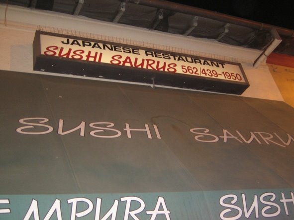[sushi_saurus.JPG]