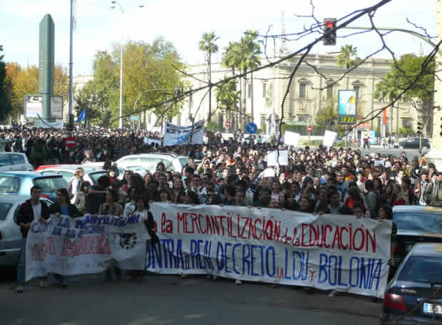 [manifestación+del+12+de+diciembre+de+2007+en+Sevilla.jpg]