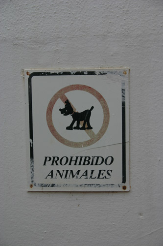 [prohibido-animales,-puerto-.jpg]