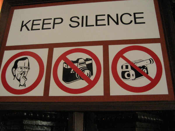 [keep+silence_6_1.JPG]