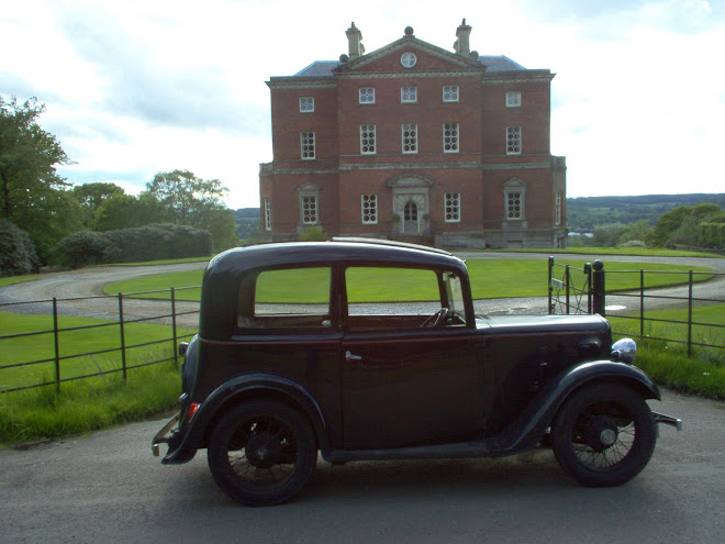 Austin Seven 1936- Comprei-o num barracão em Norfolk. Estava parado há doze anos.