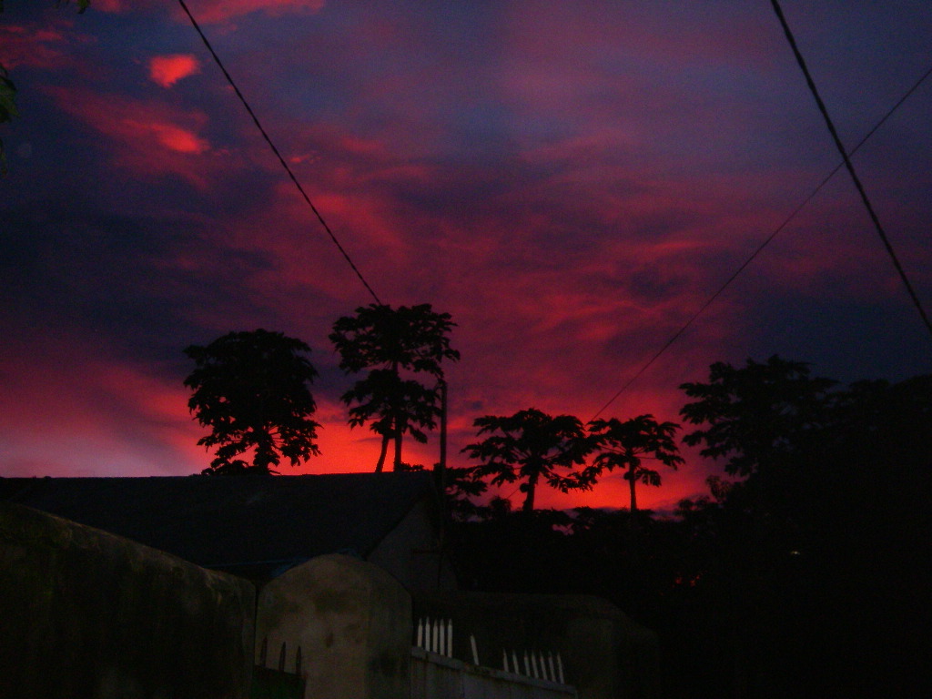 [malagasy+sunset.JPG]