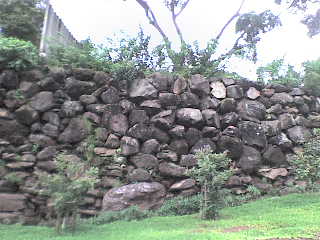 [muro+de+pedras.JPG]