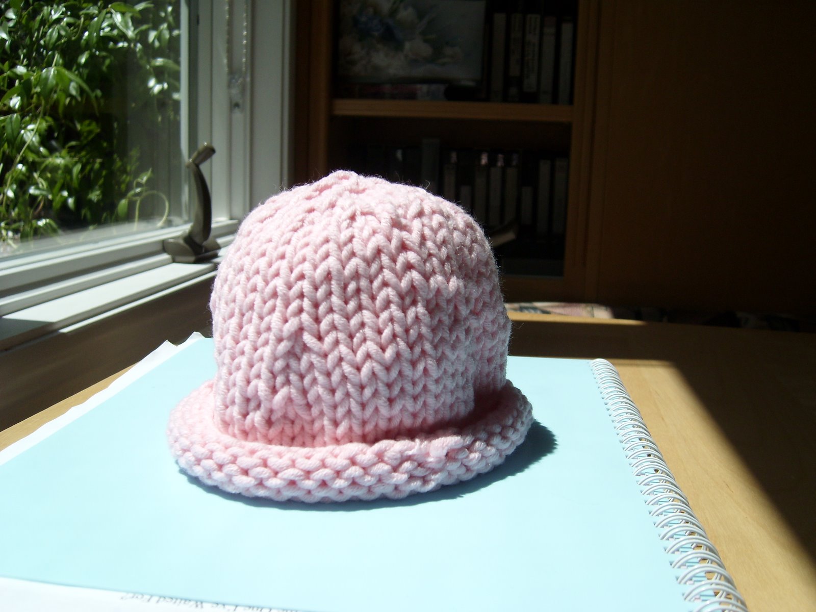 [knitting+baby+hat+mitten+006.jpg]