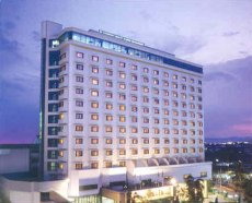 [Lanna-Palace-2004-Hotel-Chiang-Mai.jpg]