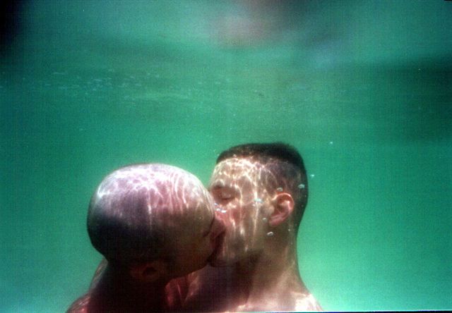 [Gay_Couple_Kiss_under_Water.jpg]