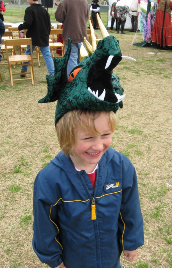 [6+dragon+hat.JPG]