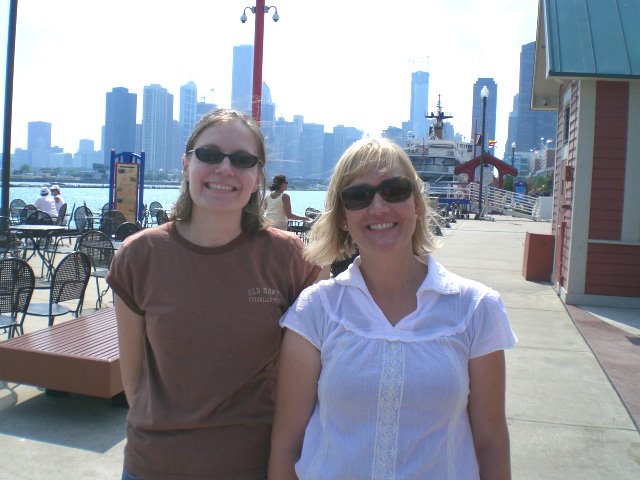 [Susie+Jamie+navy+pier.jpg]