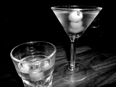 [B&W+martinis.jpg]