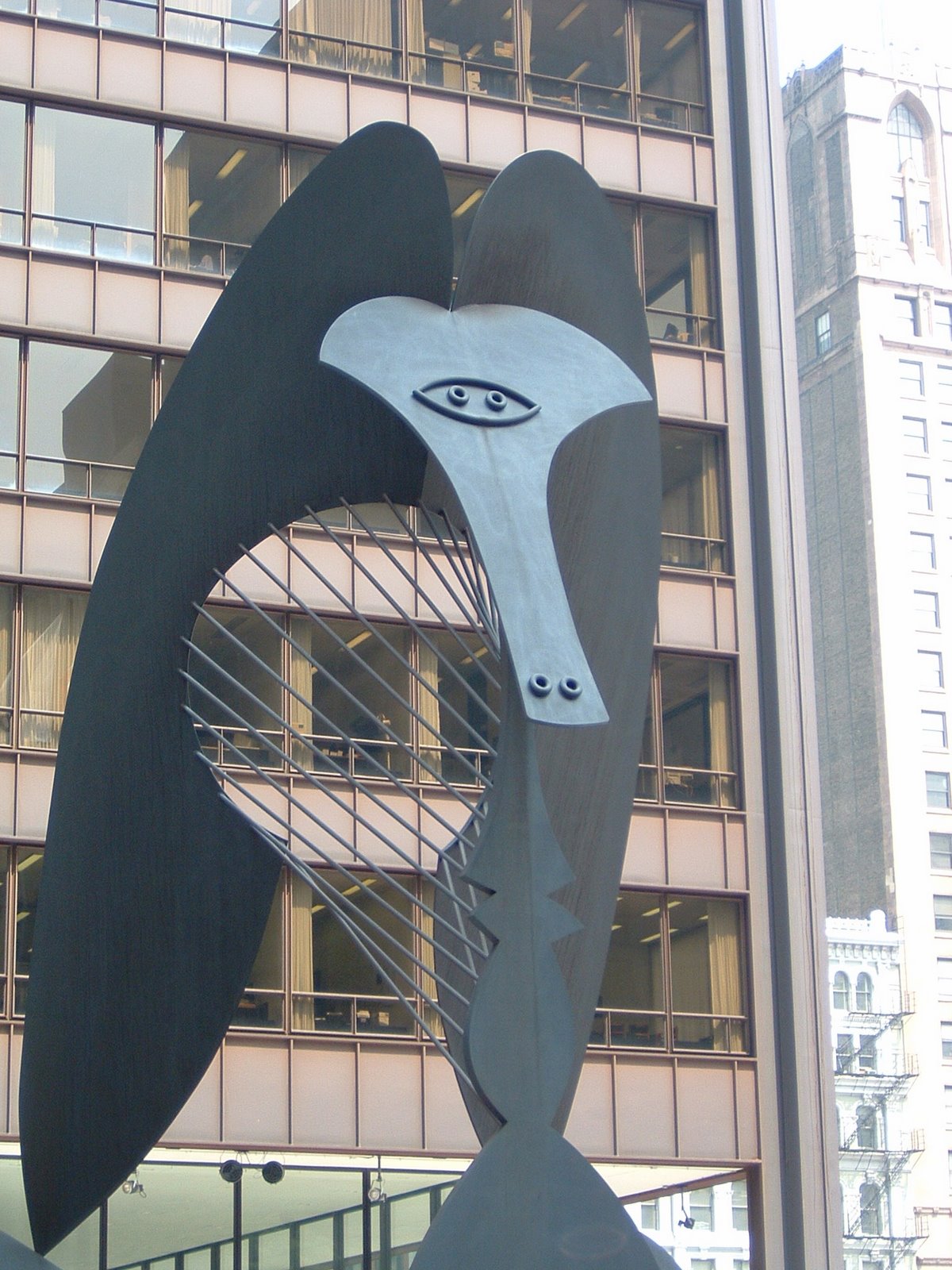[Picasso+Sculpture,+Chicago.JPG]