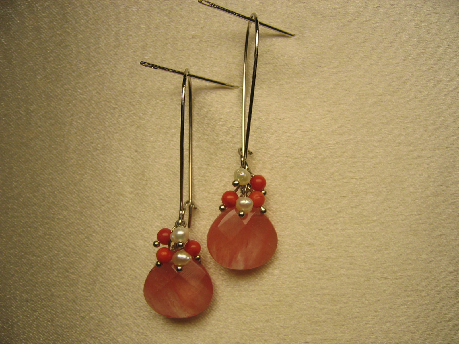 [Silver+Hoop+Coral+Red+with+Coral+beads.jpg]