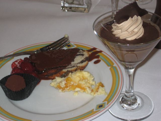 [Alcron+dessert+plate2.jpg]