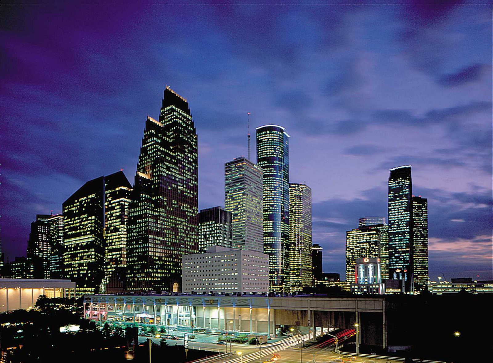 [HoustonCity-Skyline.jpg]