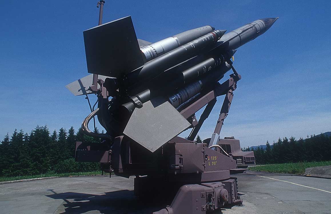 [missile-anti-aircraft-3se.jpg]