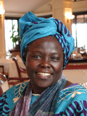 [Wangari_Maathai_foto_de_Martin_Rowe.jpg]
