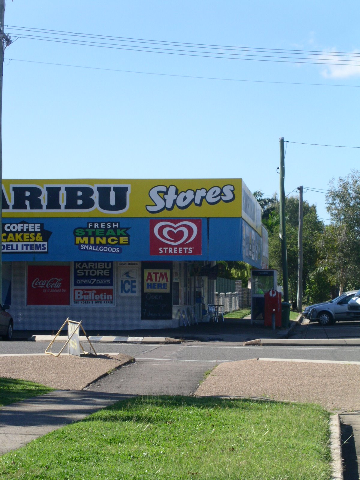 [The+Karibu+Store+002.jpg]