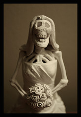 [Skeleton+Bride.jpg]