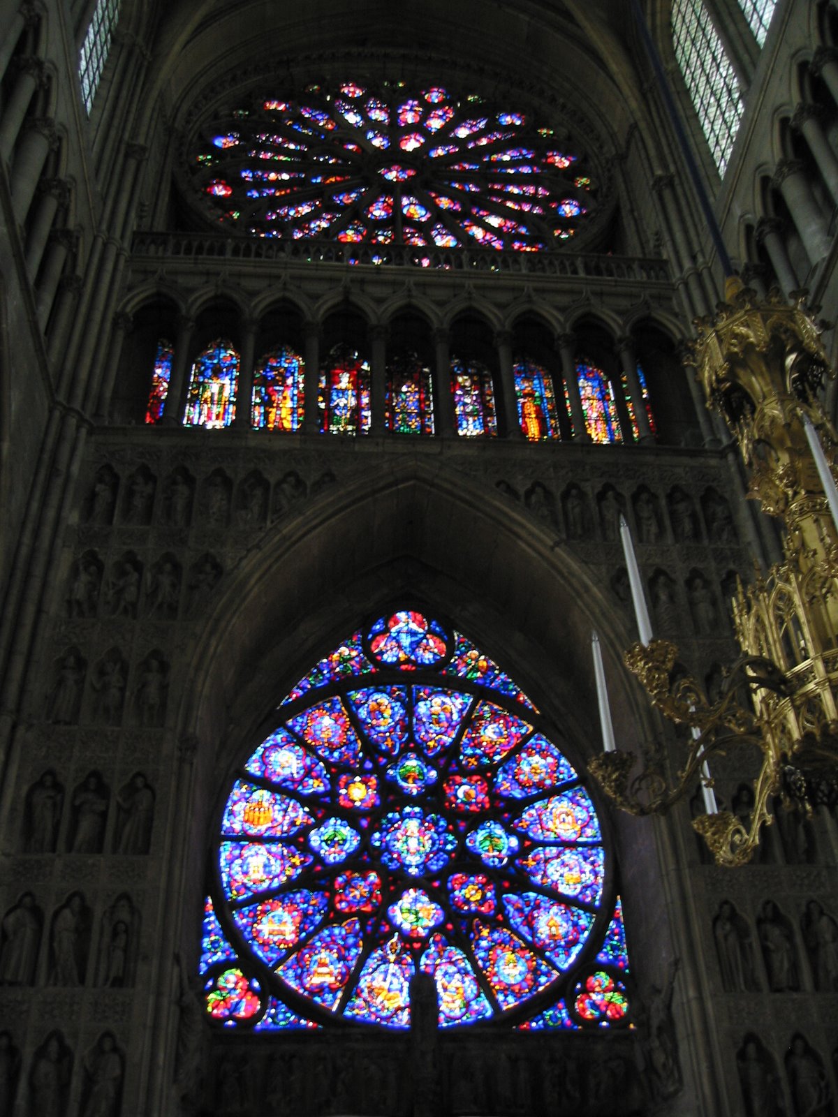 [Reims_Cathedral,_interior_(6).jpg]