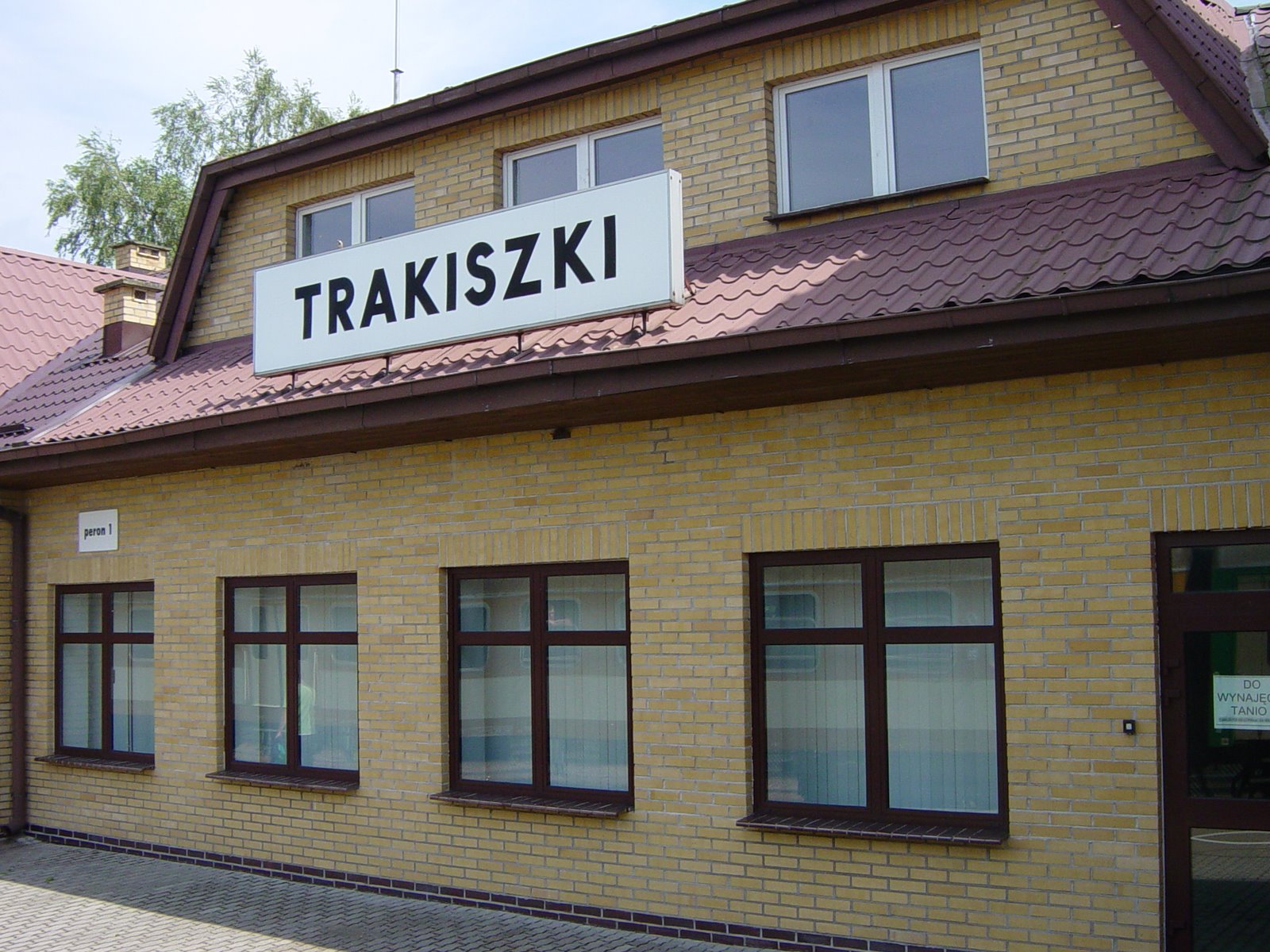[Poland+train+station+Trakiszki+dsc04183.jpg]
