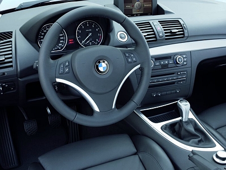 BMW Dash - what do you push for the horn?