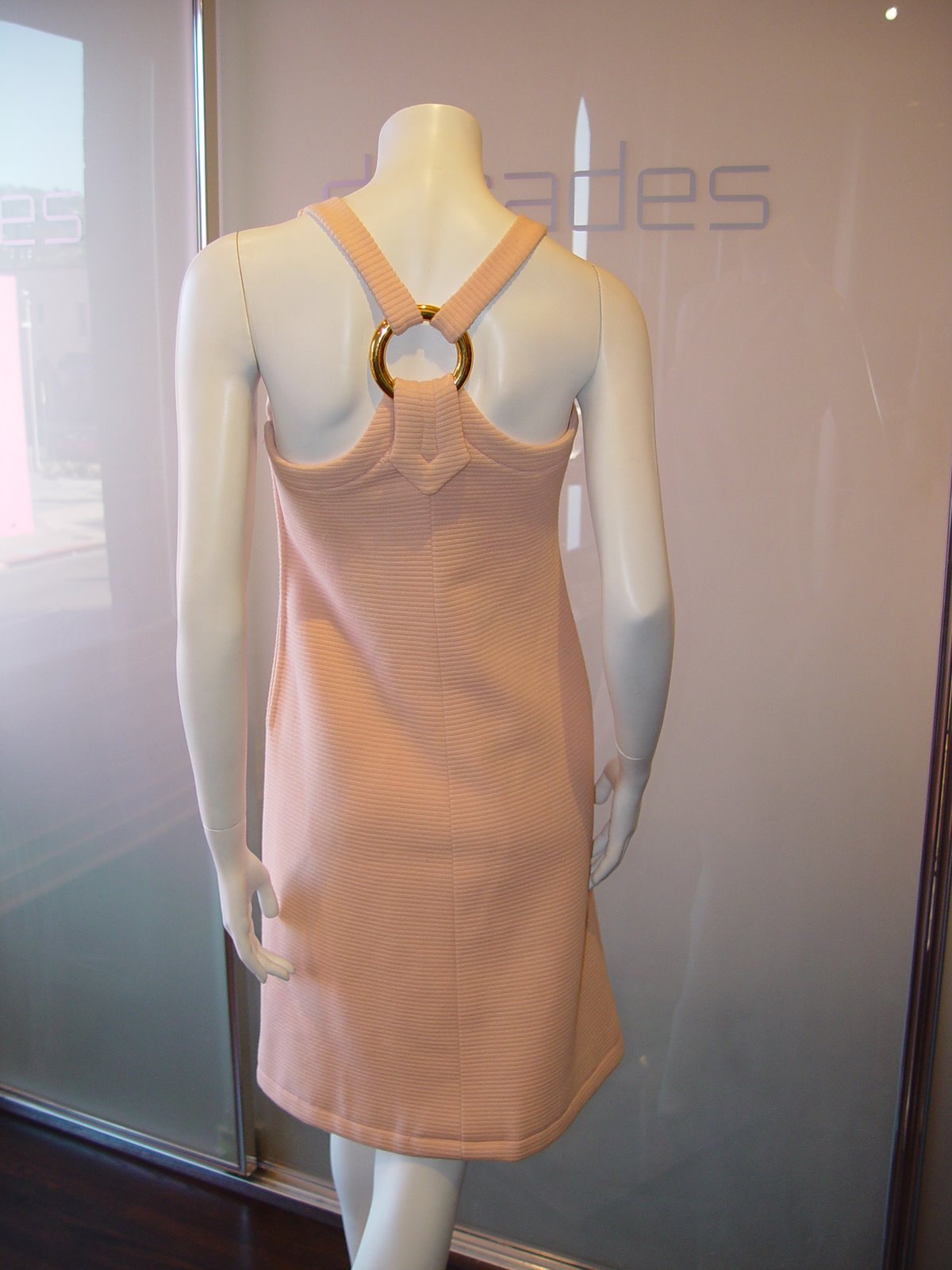 [TORRENE+PARIS+HAUTE+COUTURE+TRAPEZE+DRESS+IN+PINK+WOOL+JERSEY+WITH+RING+DETAIL+C+60S.JPG+(1).JPG]