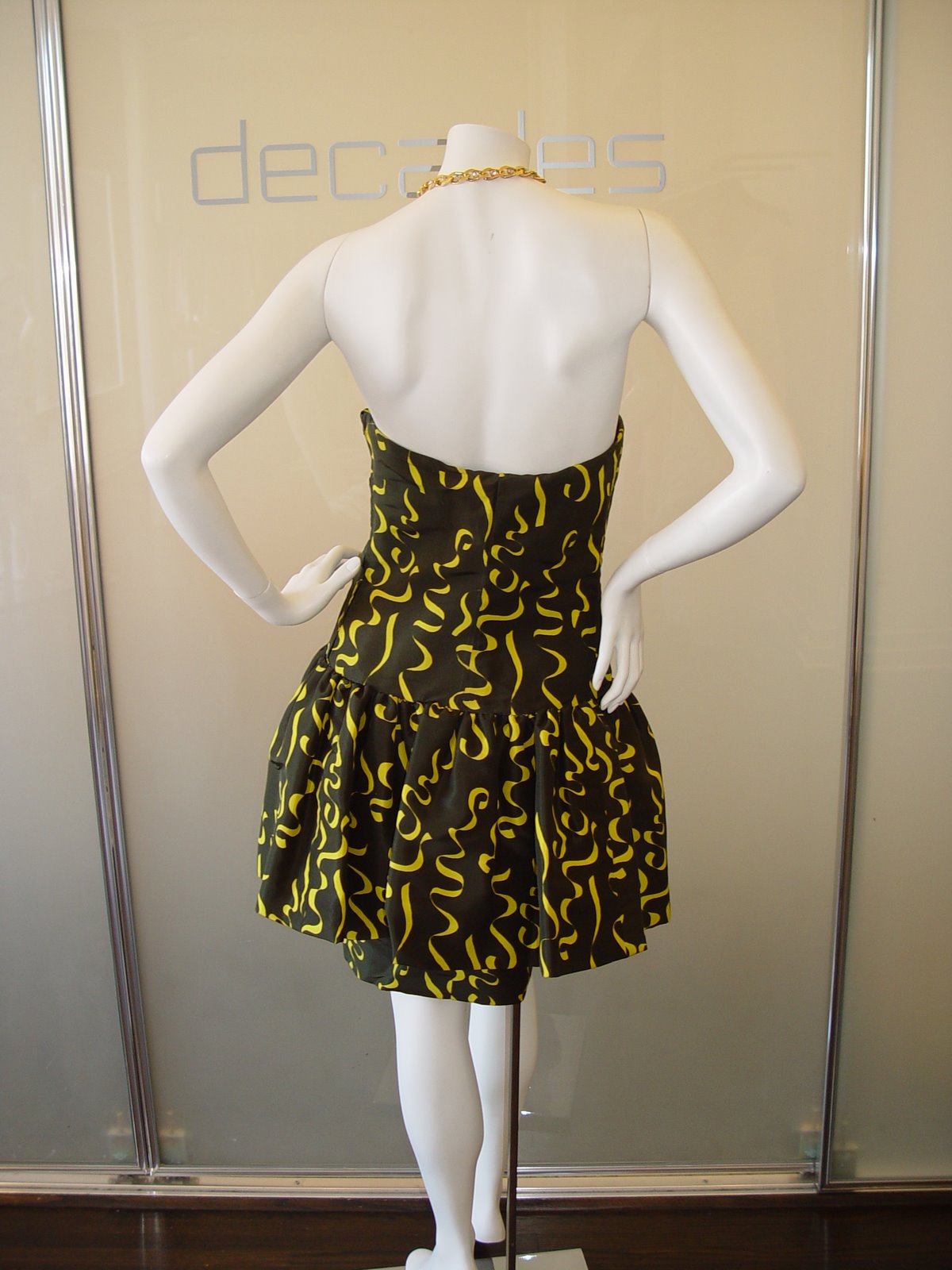 [GIVENCHY+HAUTE+COUTURE+ASH+STRAPLESS+DRESS+WITH+YELLOW+RIBBON+WAVY+PATTERN+C+80S.JPG.JPG]
