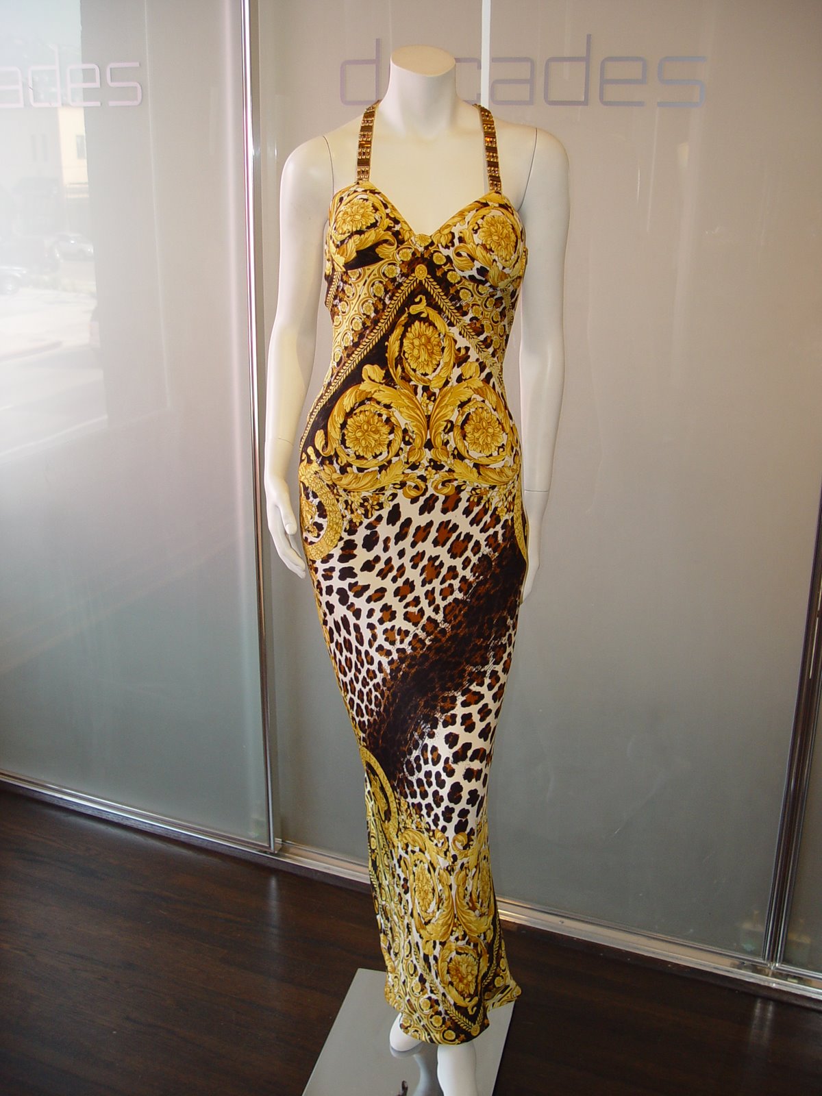 [GIANNI+VERSACE+YELLOW+AND+GOLD+PRINT+CRYSTAL+MARKED+SIZE+42+STRAP+EVENING+GOWN+C+90S.JPG.JPG]