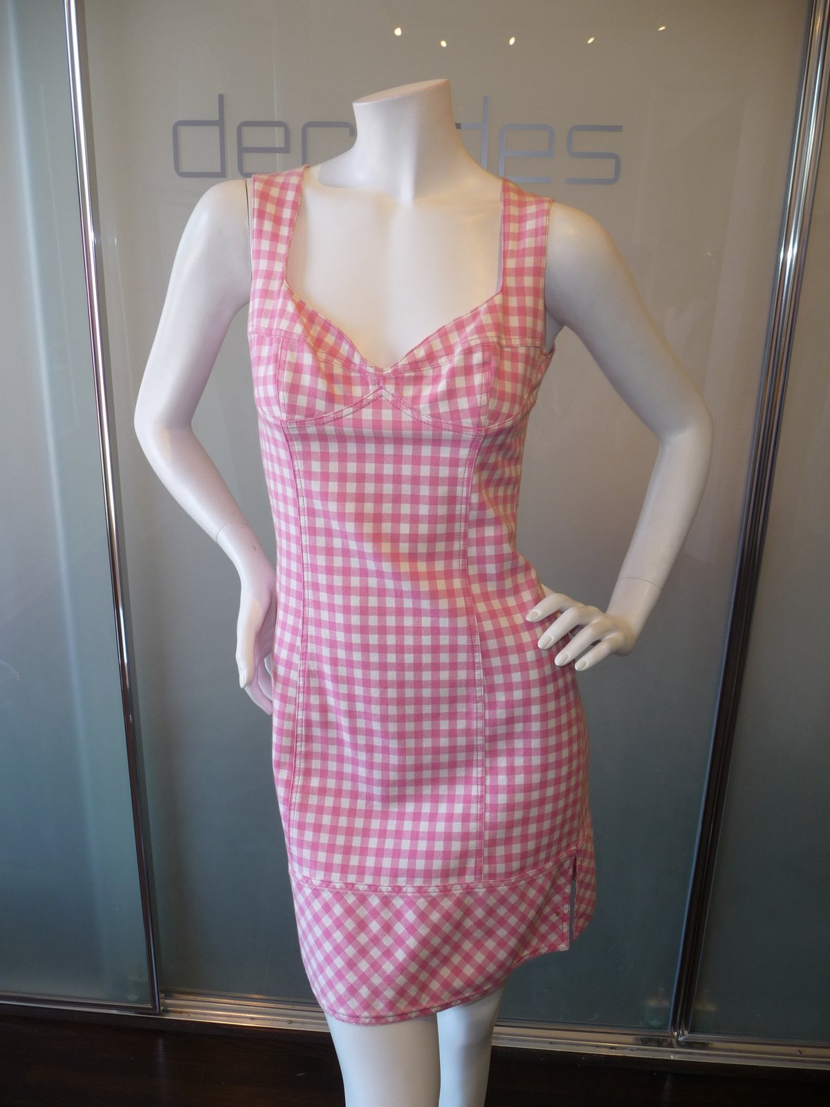 [EMANUEL+UNGARO+PINK+GINGHAM+SOLO+DONNA+DRESS+C+LATE+80S+RETIALED+BY+FRED+HEYMAN.JPG.JPG]