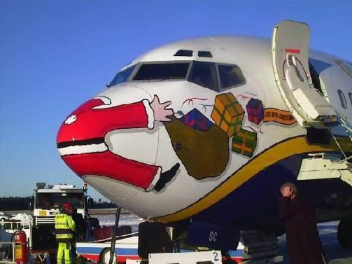 [santa+airplane.jpg]