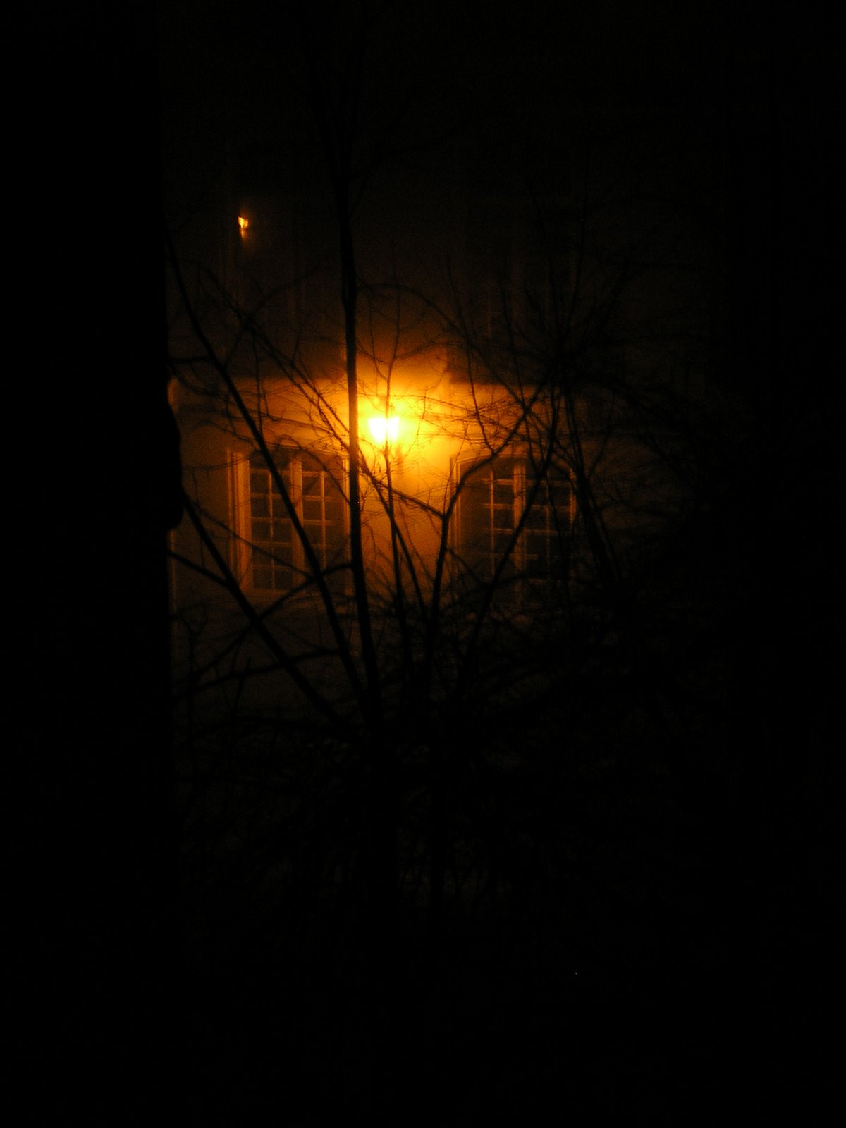 [Foggy+Night.jpg]