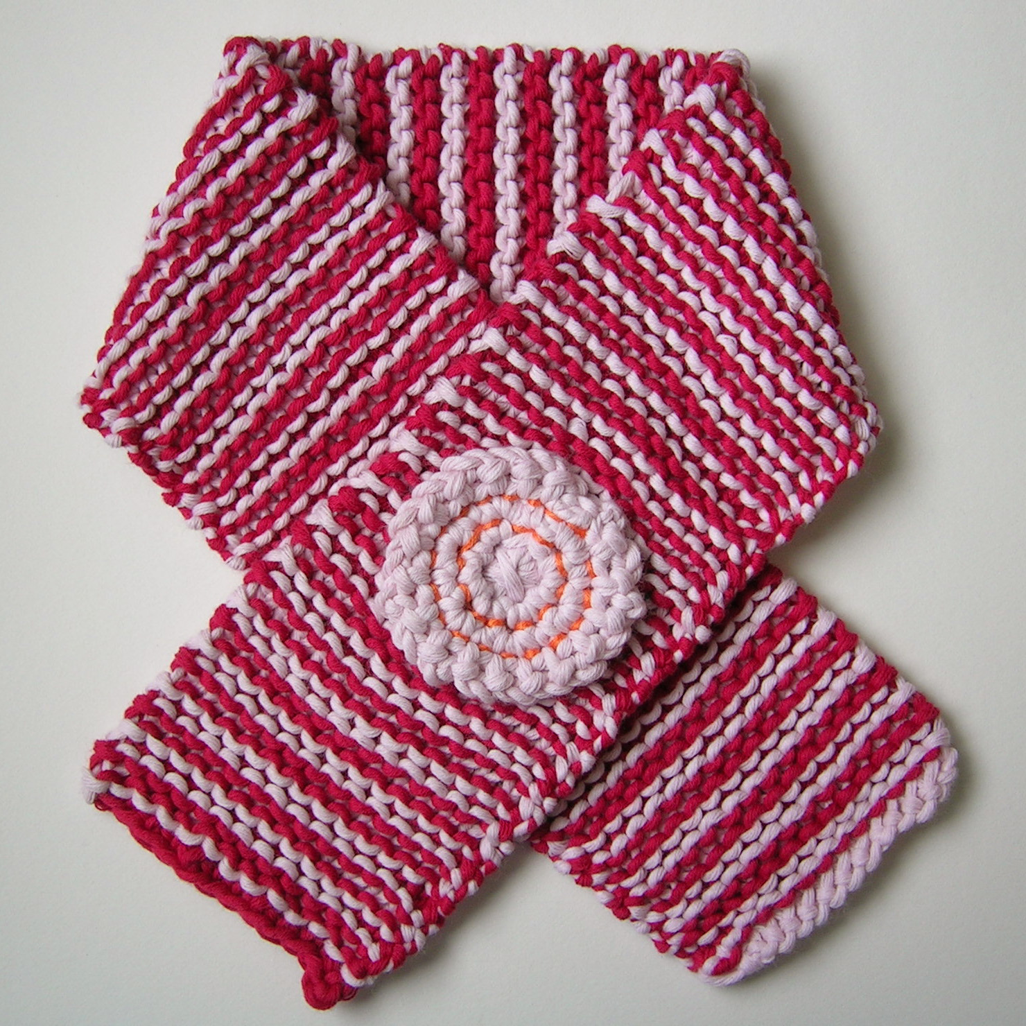 [red+pink+scarf.jpg]