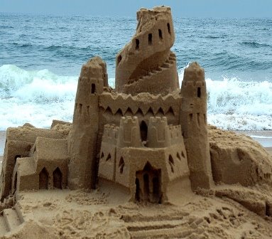 [sand-castle.jpg]