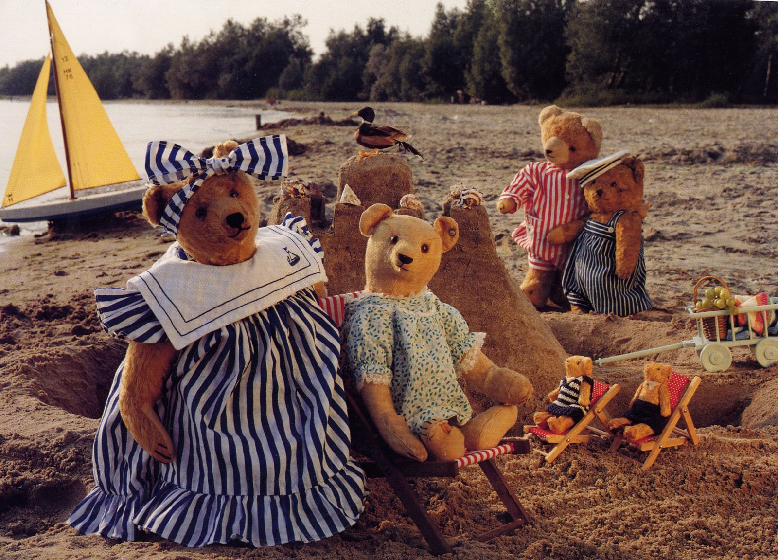 [Ursos+na+praia+-IngridBoom.jpg]