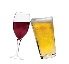 [wine+vs+beer.jpg]