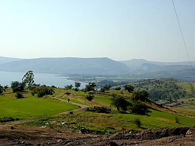 [Mt_of_Beatitudes_view_to_Plain_of_Genesseret_tb_n011500_wr.jpg]