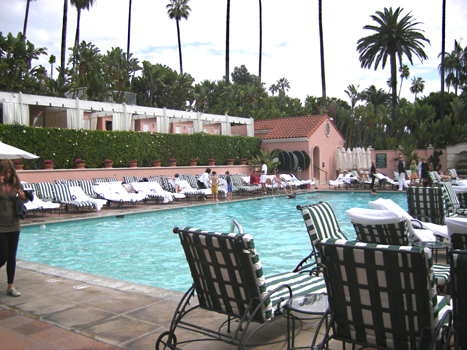 [Beverly+Hills+Hotel+pool.jpg]
