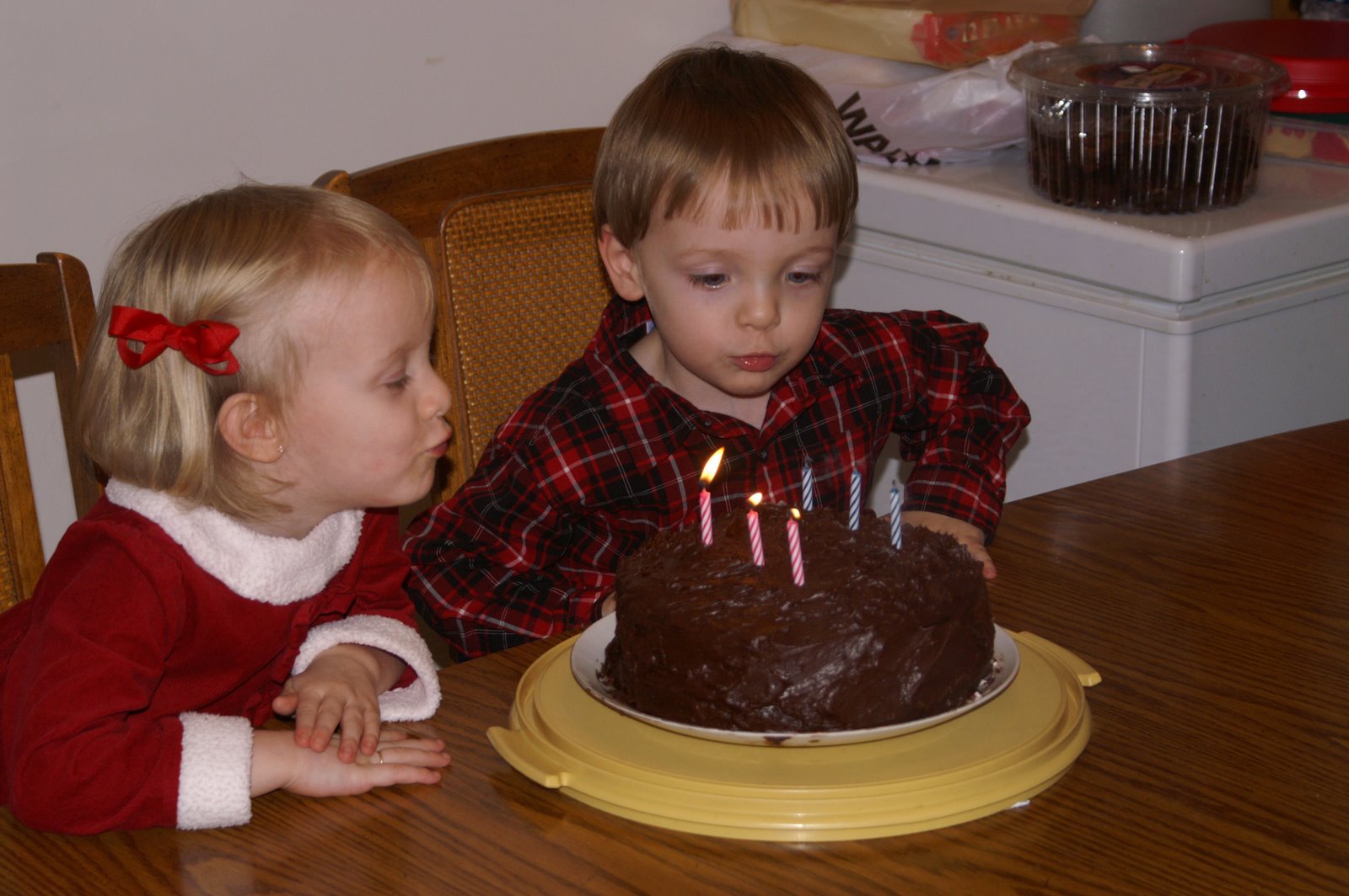 [Twins+Birthday+2007+104.jpg]