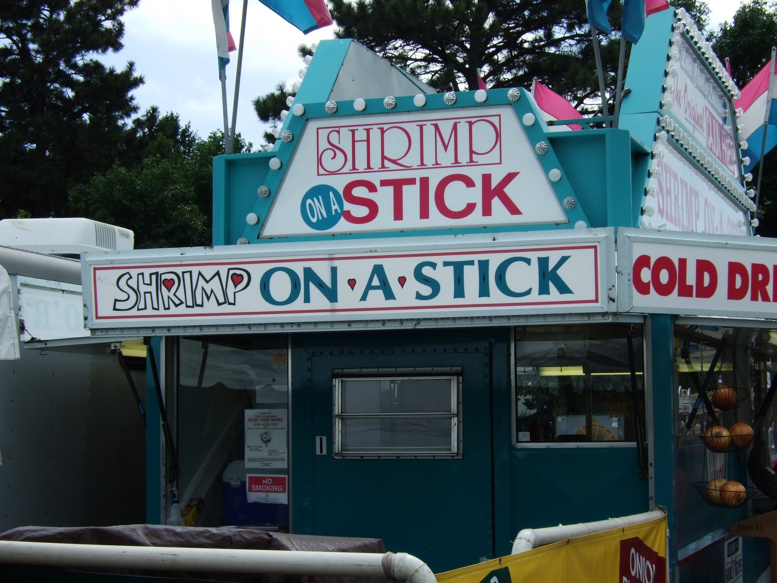[shrimp+on+a+stick.JPG]