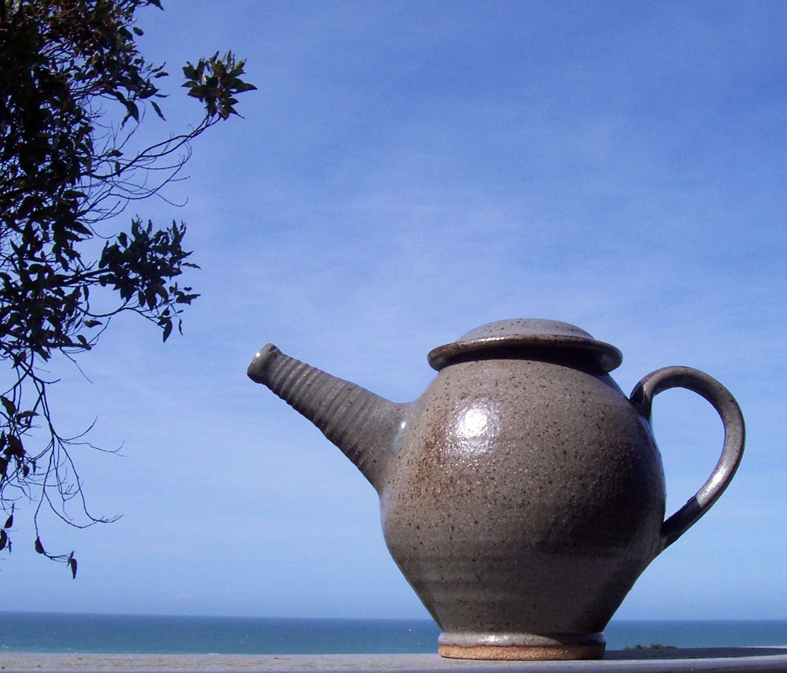 [teapots+003.jpg]