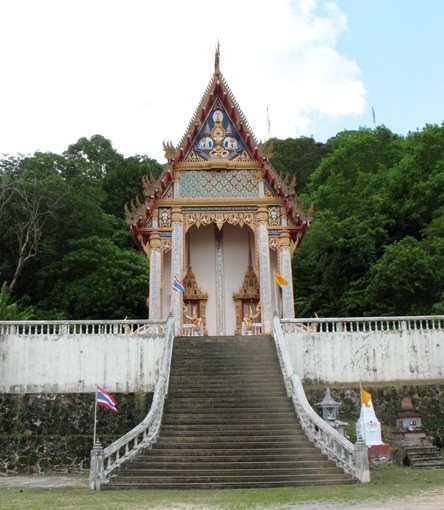  I accept a vague invention to weblog all the temples inwards Phuket including mosques together with Chinese shrin Bangkok Thailand Place should to visiting : Wat Kosit Wiharn (Phuket Town)