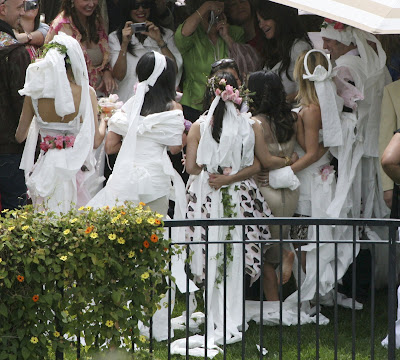 Wedding Shower Prizes on Televisionista  Hot  Desperate  Pix  Eva Longoria S Bridal Shower