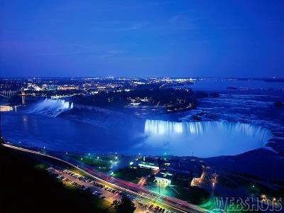 [Niagara+Falls+night.bmp]